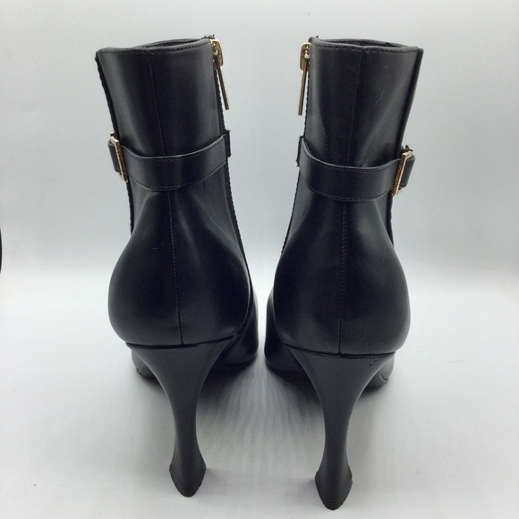 Unisa Kaysie Bootie Black Faux Leather Buckle Detail Side Zip Size 10M - Picture 6 of 12